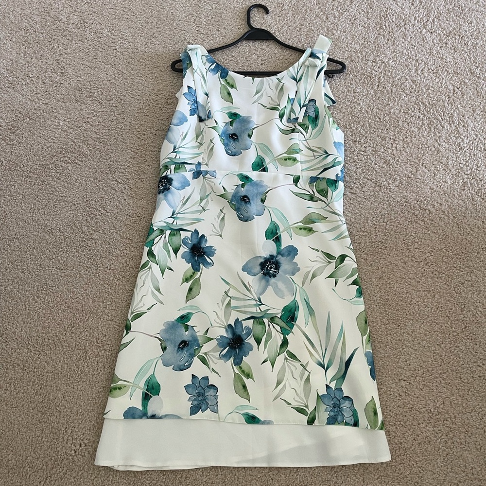 VERY STYLİSH DRESS OF PASTEL COLORS